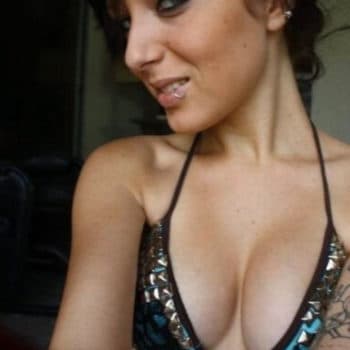 Profil de Camila, 28 ans, Rencontre célibataire à Rona (Grisons)