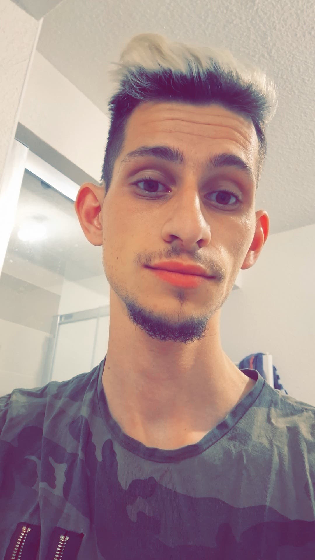 Profil de Youenn, 38 ans, Rencontre célibataire à Mon (Grisons)