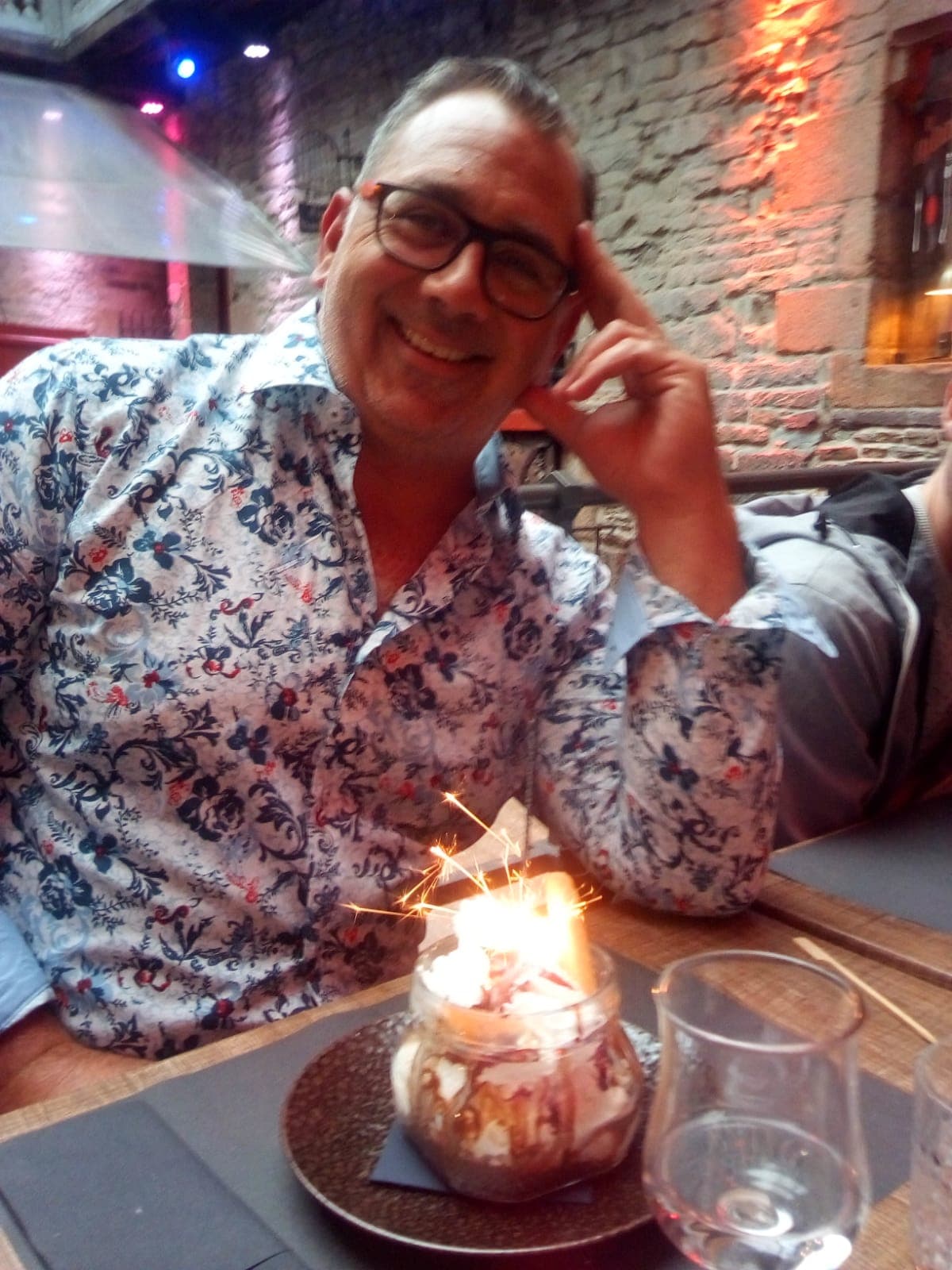 Profil de Ayaan, 19 ans, Rencontre célibataire à Plan-les-Ouates (Genève)