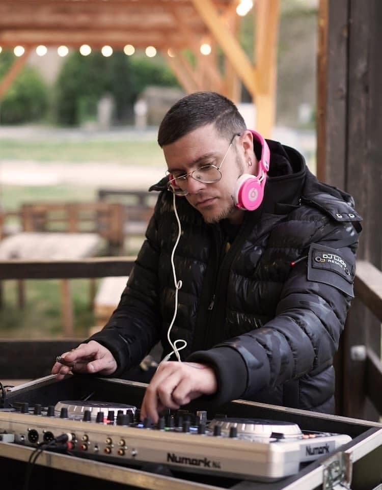 Profil de Vincent, 45 ans, Rencontre célibataire à Mergoscia (Tessin)