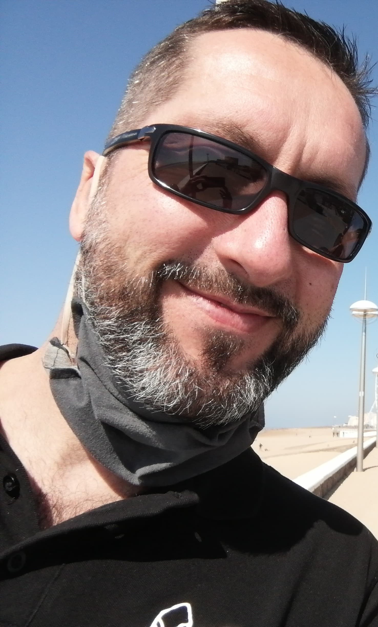 Profil de Oren, 49 ans, Rencontre célibataire à Rolle (Vaud)