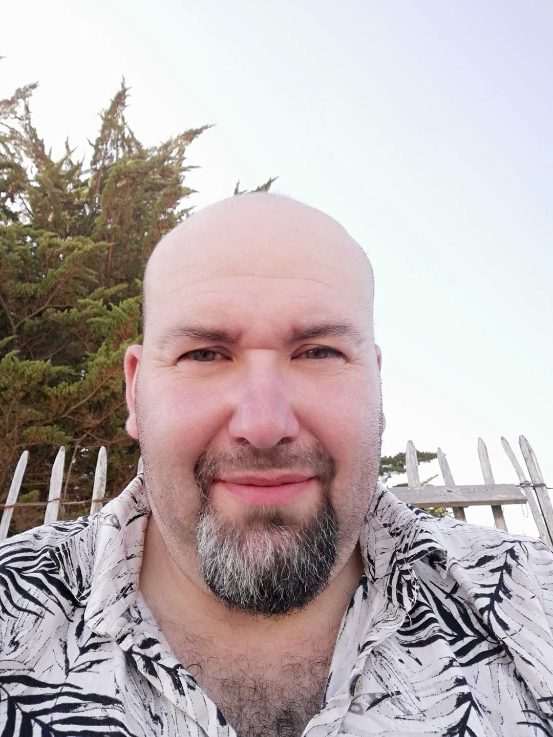 Profil de Louca, 45 ans, Rencontre célibataire à Nesslau (Saint-Gall)