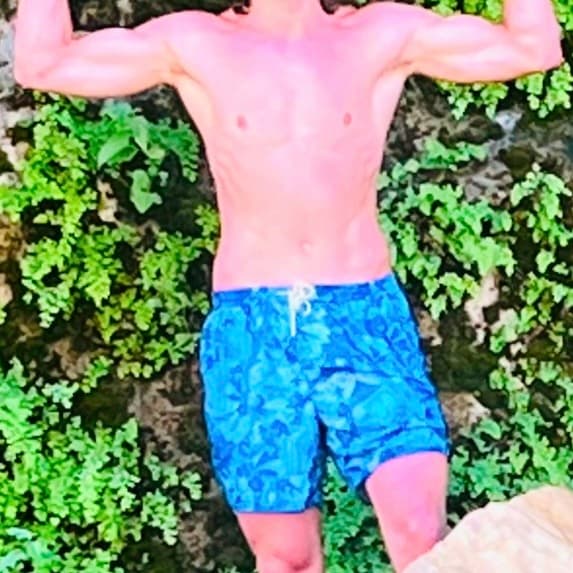 Profil de Loup, 22 ans, Rencontre célibataire à Gryon (Vaud)