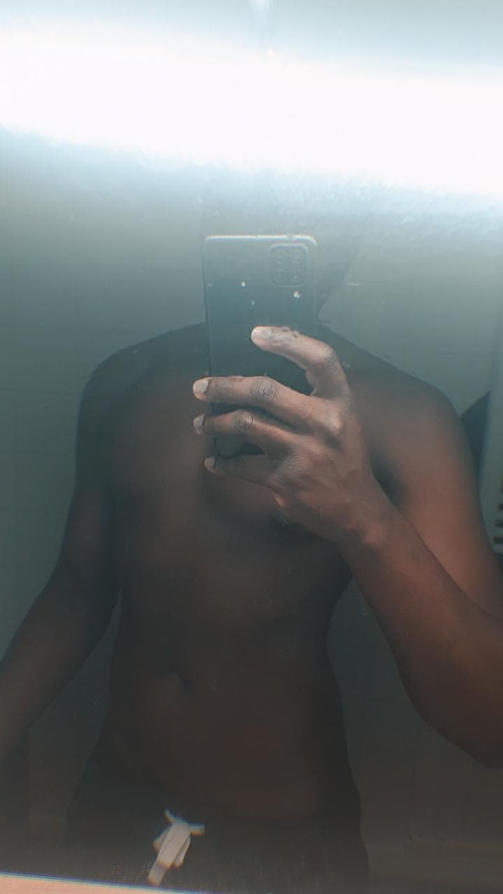 Profil de Luciano, 32 ans, Rencontre célibataire à Gordevio (Tessin)