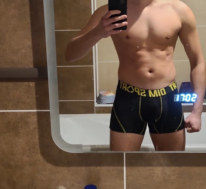 Profil de Méryl, 32 ans, Rencontre célibataire à Valangin (Neuchâtel)