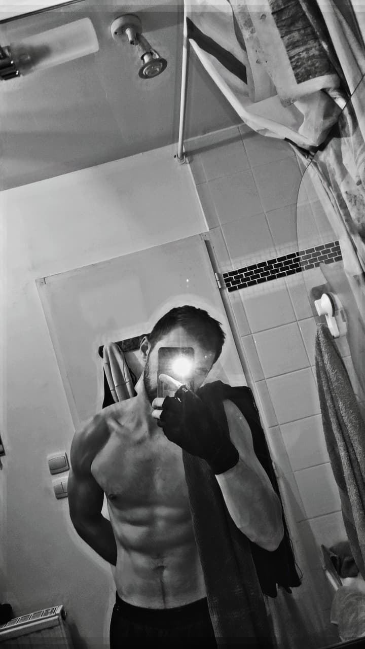 Profil de Edmond, 27 ans, Rencontre célibataire à Chamoson (Valais)