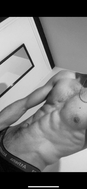 Profil de Sohan, 25 ans, Rencontre célibataire à Sobrio (Tessin)