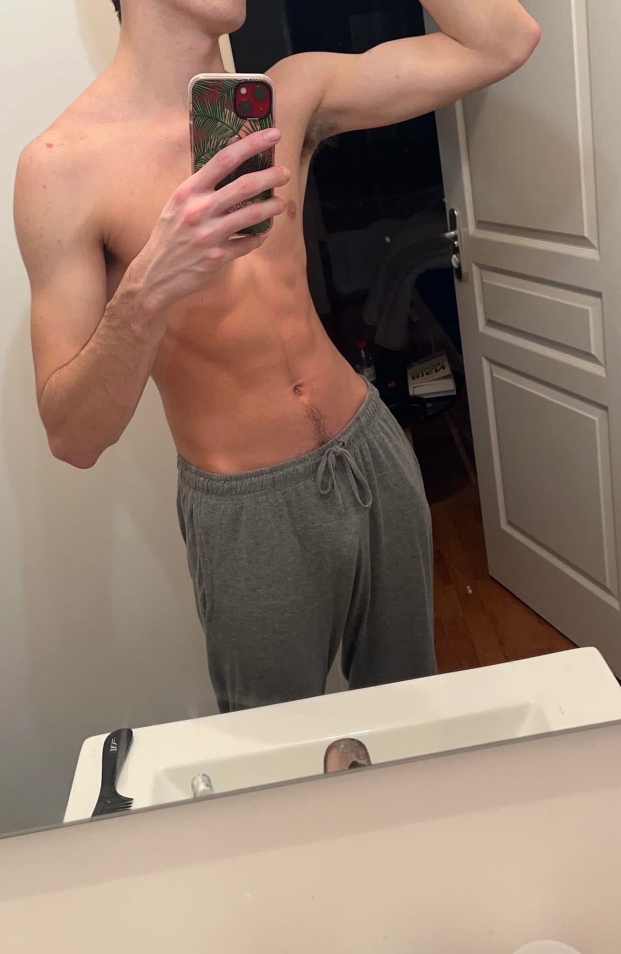 Profil de Zayd, 26 ans, Rencontre célibataire à Gentilino (Tessin)