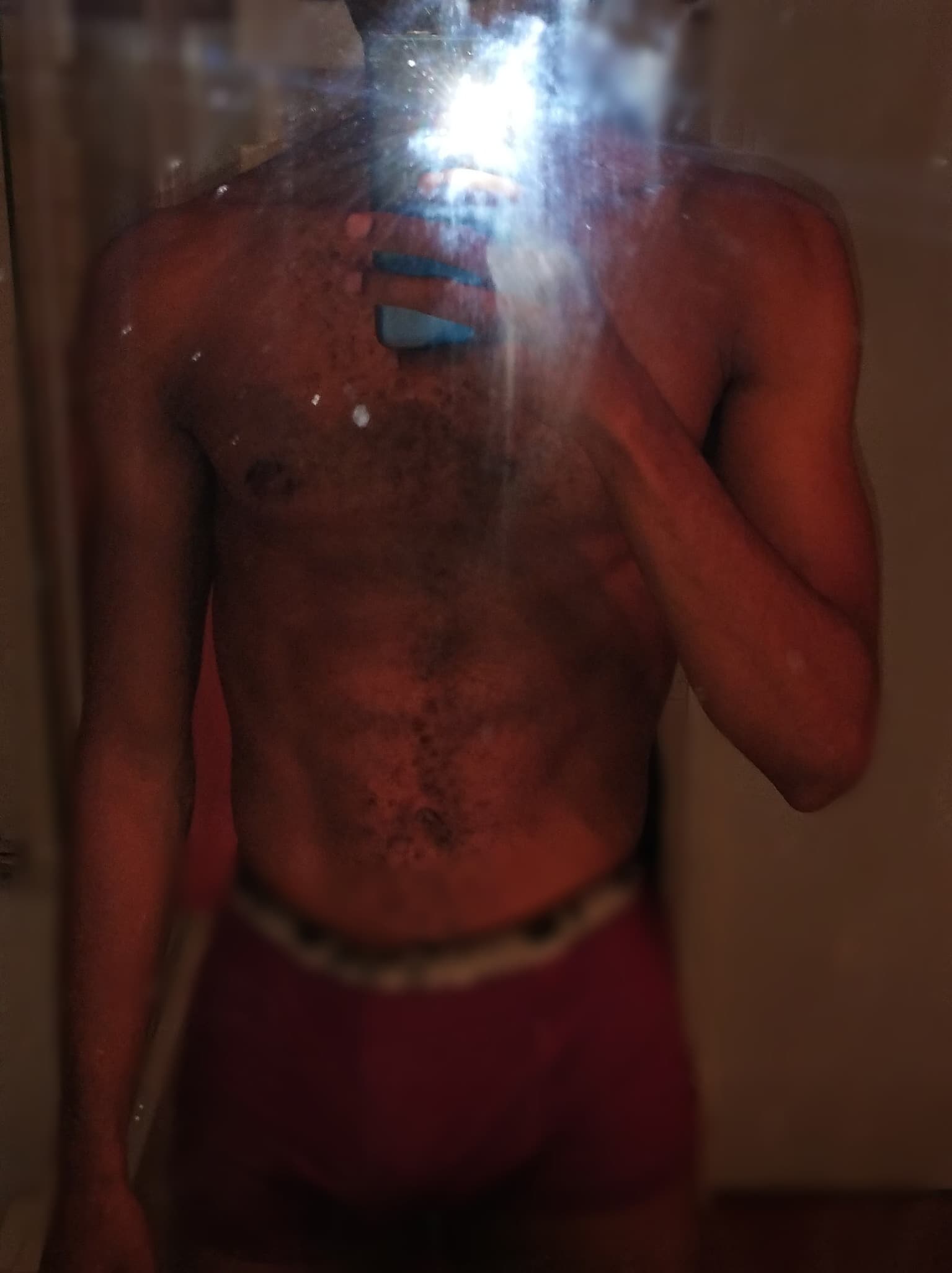 Profil de Boubacar, 21 ans, Rencontre célibataire à Surcasti (Grisons)