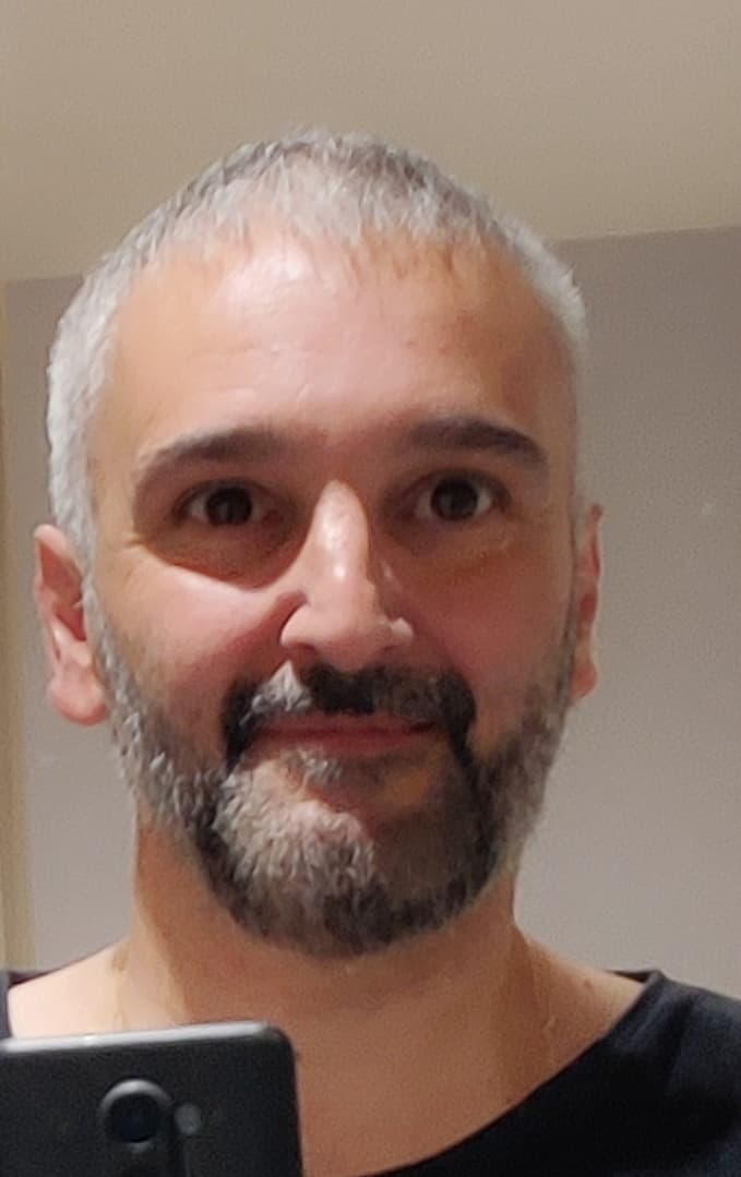 Profil de Lukas, 33 ans, Rencontre célibataire à Prosito (Tessin)