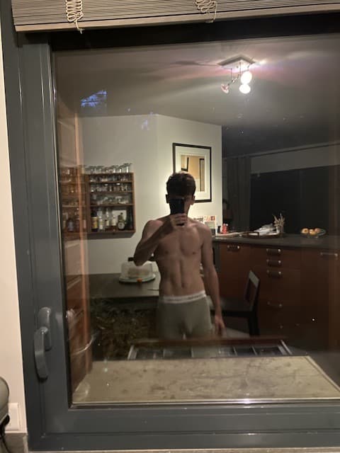 Profil de Riyad, 45 ans, Rencontre célibataire à Lavorgo (Tessin)