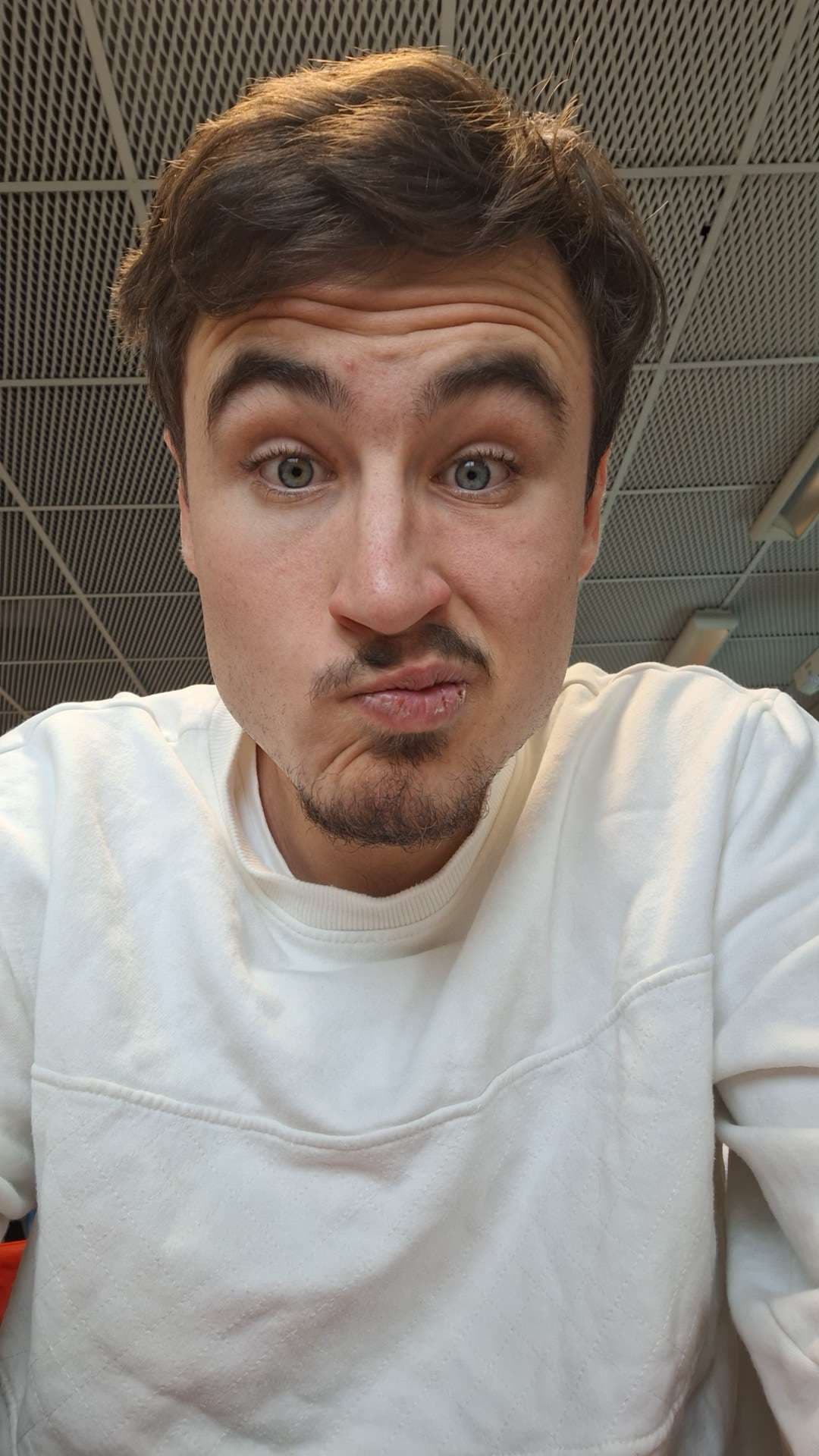 Sirius - Rencontre célibataire à Enges Profil de Sirius, 48 ans, Rencontre célibataire à Enges (Neuchâtel)