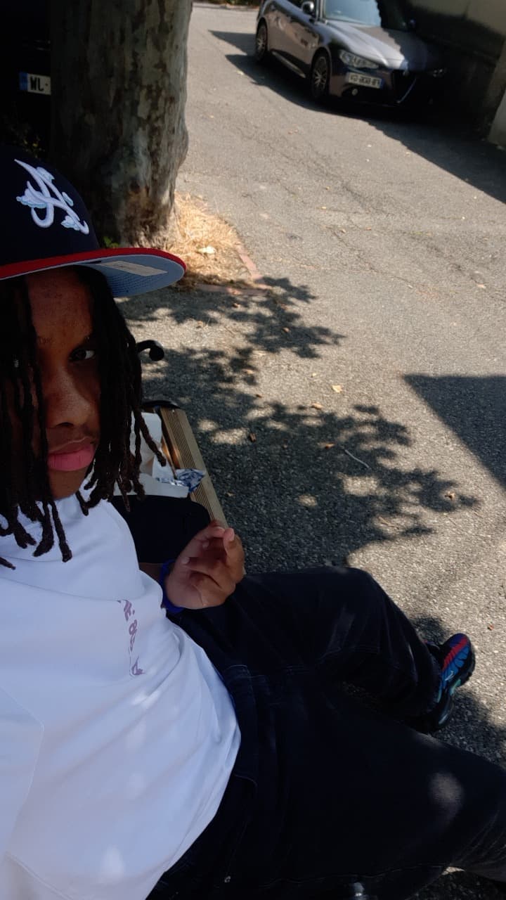 Profil de Nolann, 18 ans, Rencontre célibataire à Risch (Zoug)