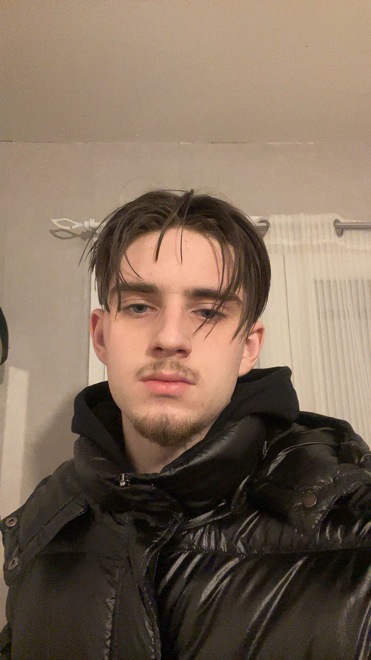 Profil de Ikram, 21 ans, Rencontre célibataire à Rivera (Tessin)