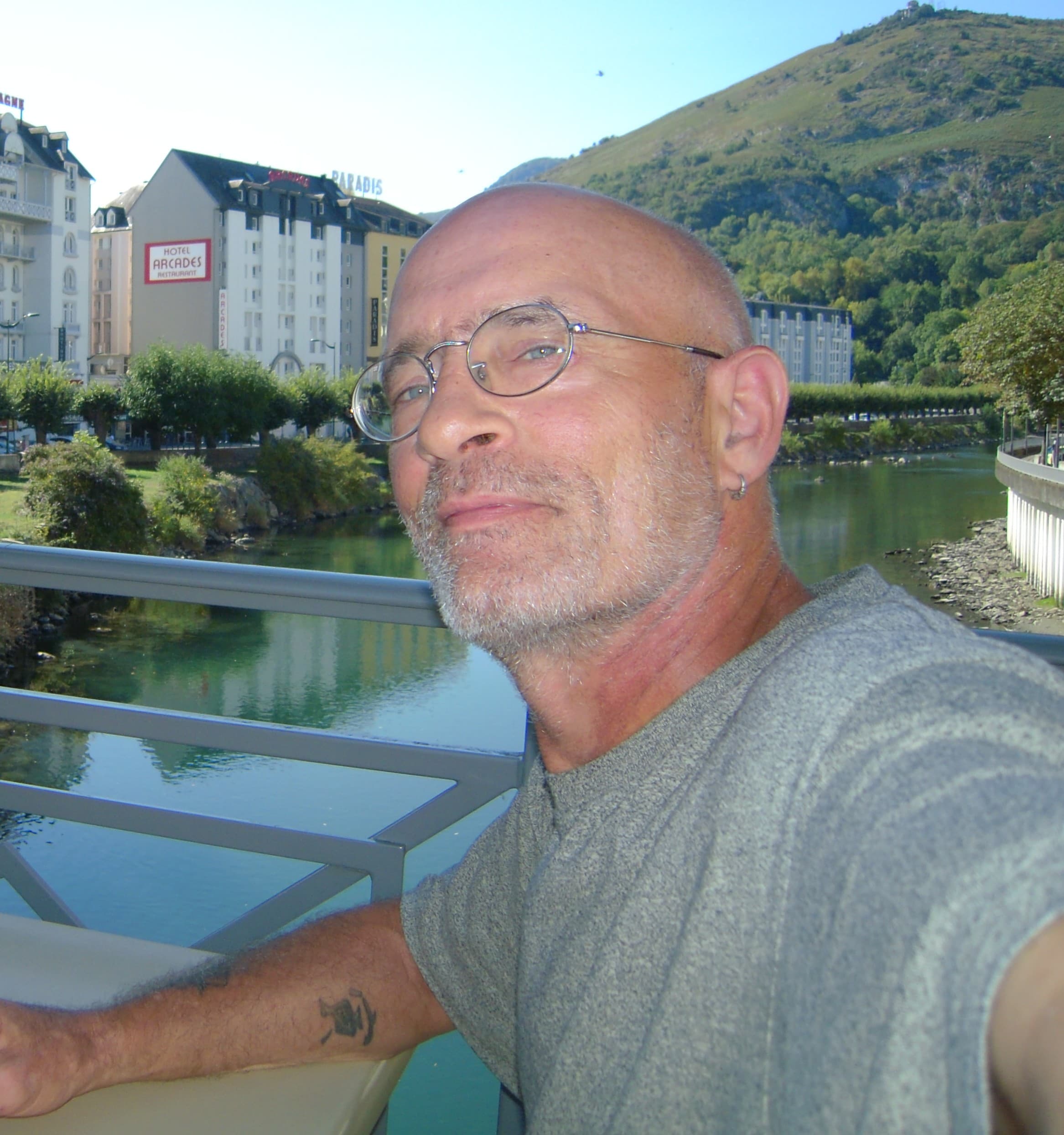 Profil de Marlonn, 43 ans, Rencontre célibataire à Pugerna (Tessin)