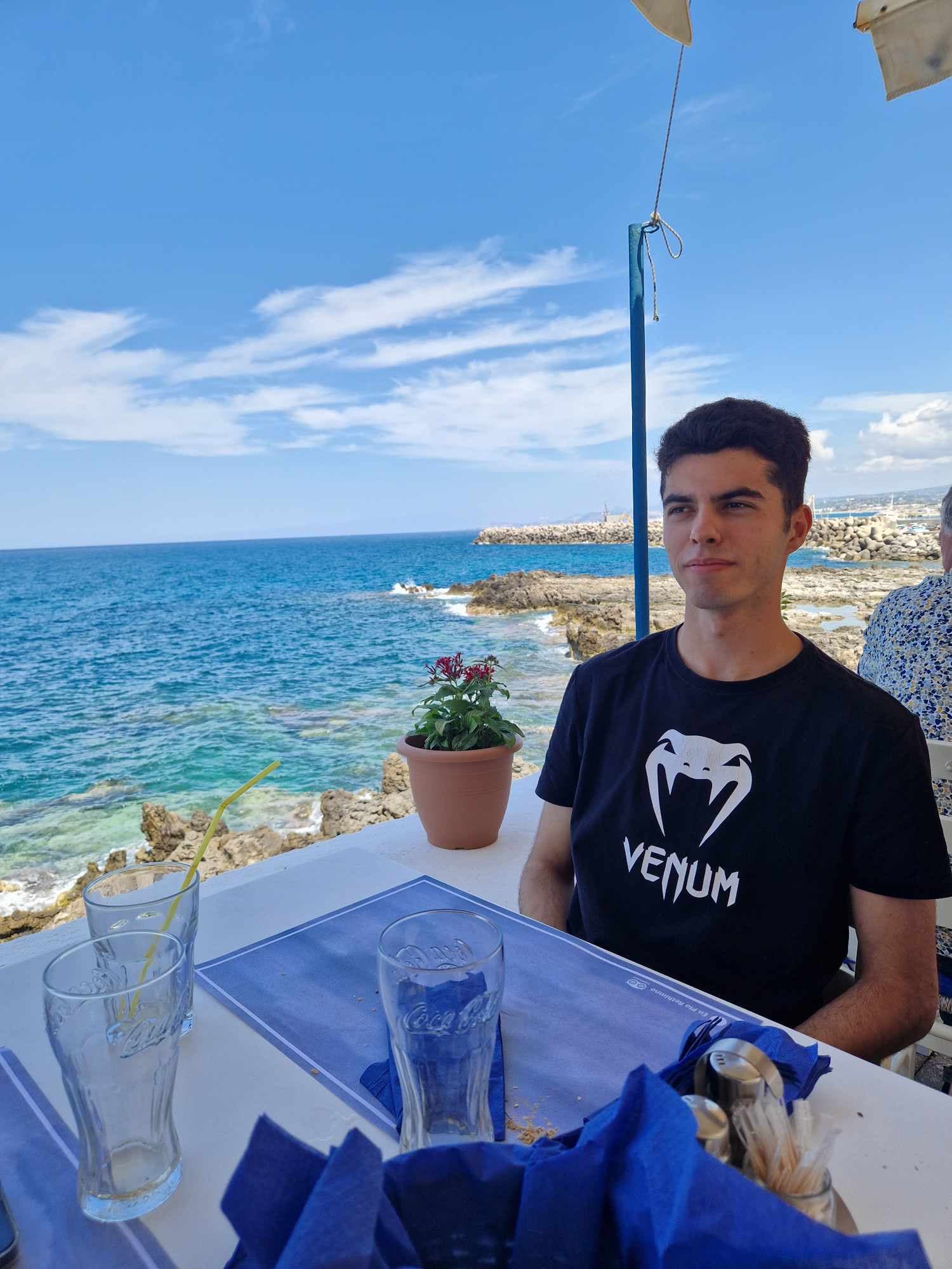 Samir - Rencontre célibataire à Büttenhardt Profil de Samir, 45 ans, Rencontre célibataire à Büttenhardt (Schaffhouse)