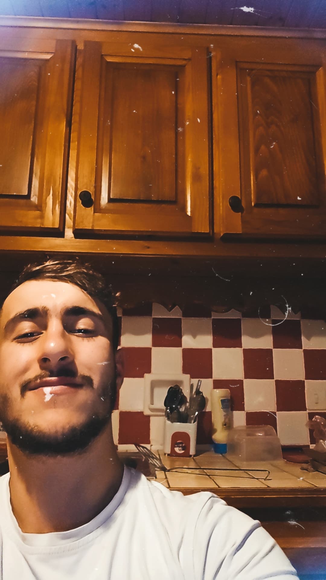 Wissam - Rencontre célibataire à Orselina Profil de Wissam, 24 ans, Rencontre célibataire à Orselina (Tessin)