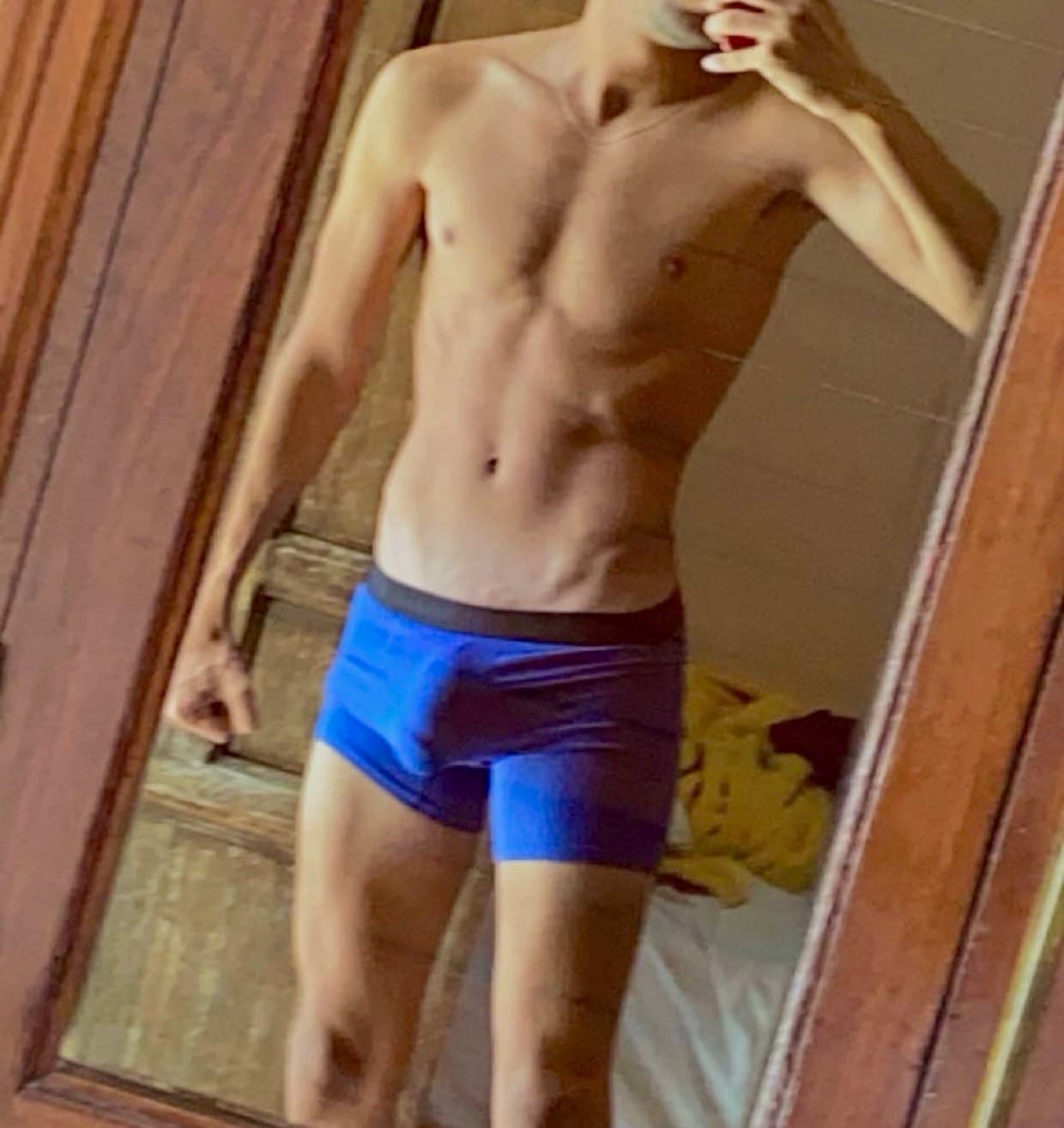 Lowen - Rencontre célibataire à Hauterive NE Profil de Lowen, 21 ans, Rencontre célibataire à Hauterive NE (Neuchâtel)