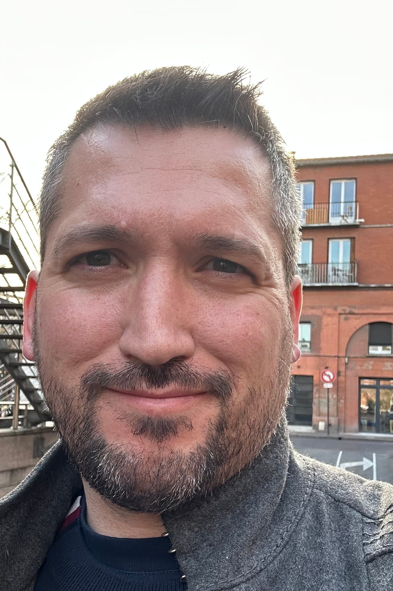 Corentin - Rencontre célibataire à Hemishofen Profil de Corentin, 52 ans, Rencontre célibataire à Hemishofen (Schaffhouse)