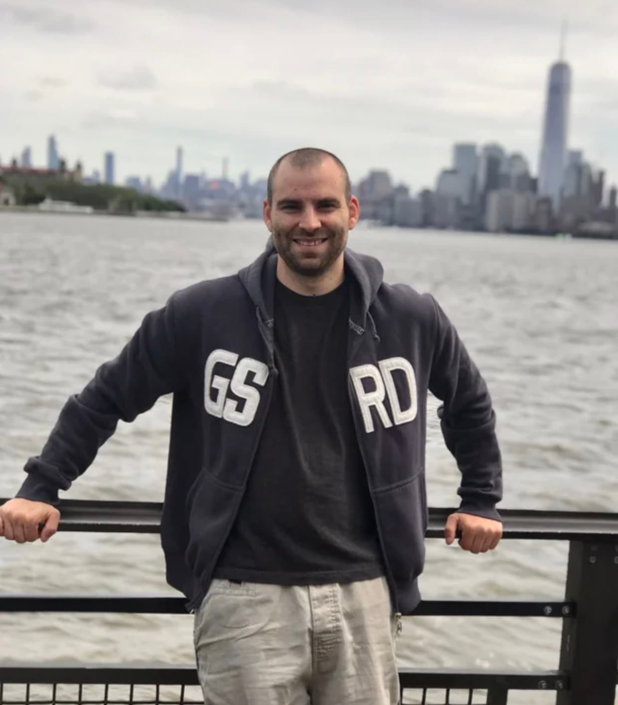 Sam - Rencontre célibataire à Cavigliano Profil de Sam, 46 ans, Rencontre célibataire à Cavigliano (Tessin)