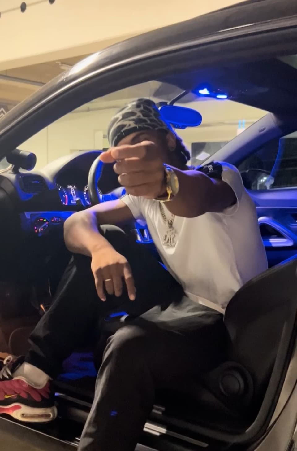 Jawed - Rencontre célibataire à Veyrier Profil de Jawed, 31 ans, Rencontre célibataire à Veyrier (Genève)